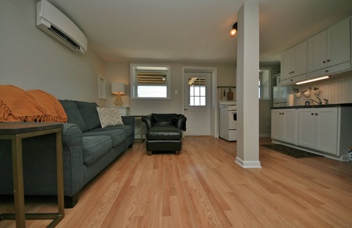 Decherd Cabina | Cedar Mountain View - 3 millas a Sewanee - 180 grados vistas a la montaña - Bañera de hidromasaje