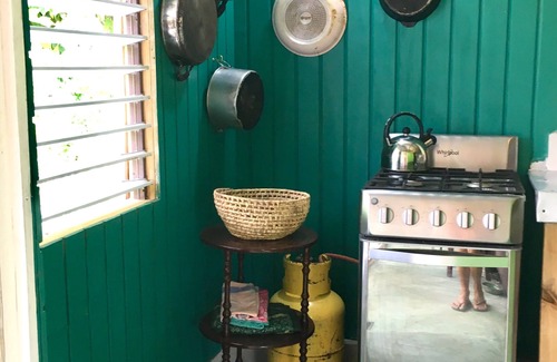 Port Antonio Cabina | Secluded self contained cabin close to Blue lagoon