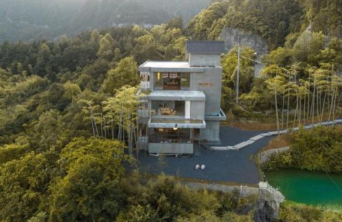 Wulingyuan Hotel | Secret Cliff Villa