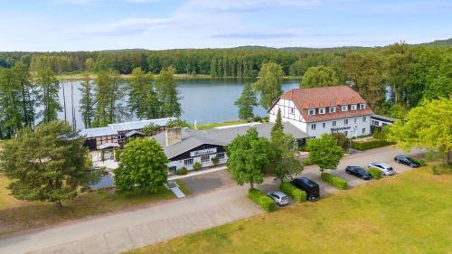 Chorin Hotel | Seehotel Mühlenhaus
