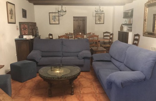 Vilafranca Cabaña | Casa rural (alquiler íntegro) Masía Matutano para 12 personas