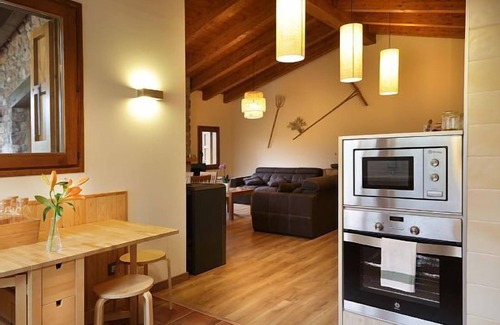Cava Cabaña | Casa rural (alquiler íntegro) Cal Sansa para 8 personas
