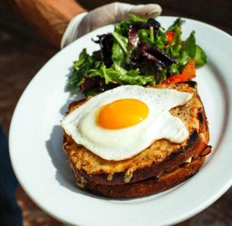 Northeast Miami Hotel | Selina Gold Dust