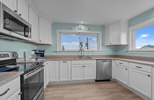 South Nags Head Casa | Semi-oceanfront home in South Nags Head