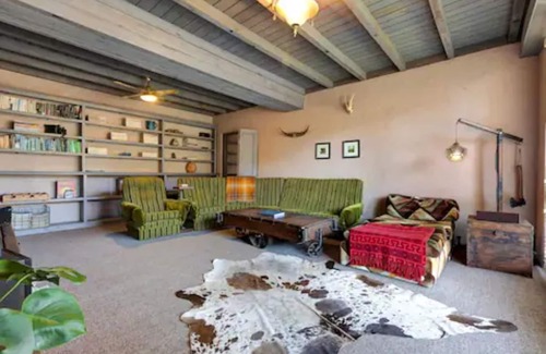 Carey Gully Cabaña | Sensational seasonal beauty in the Adelaide Hills