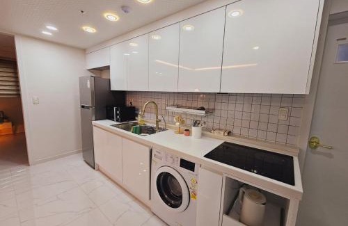 Hwagok-dong Villa | Seoul Hwaogok large three bedroom - 10mins to Gimpo Airport