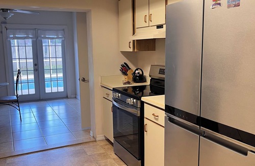 Glenwood Casa | Especial de agosto! Ormond Beach! Casa con piscina de 4 dormitorios en la playa