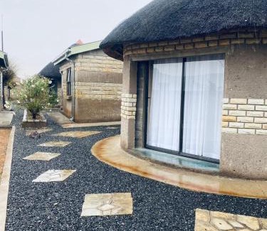 Berea Cama Y Desayuno | Seqonoka Villa Accommodation & Events Park