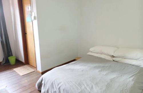 Kelang Gates Baharu Casa | Serene Mountain Retreat in KL - Entire House for Rent