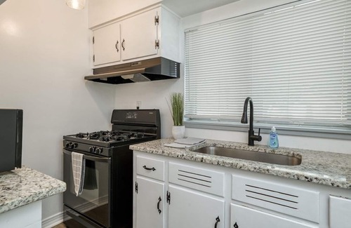 Palatka Casa | Serene Escape in Historic Palatka: Cute 2BR Home