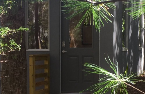 Gerton Apartamento | Serene mountain cottage surrounded by fabulous hiking trails