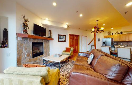 Deer Valley Casa | Serene Ski Chalet