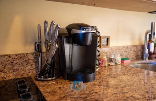 Frigate Bay Apartamento | Serenity in the Tropixx: Breathtaking Ocean Views
