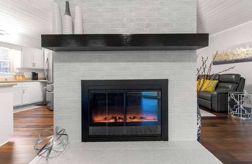 Fayetteville Casa | Serenity Spot- Charming 3-bedroom house 20 minutes from the Airport.