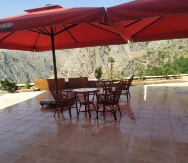 Arapgir Hotel | Serge Otel