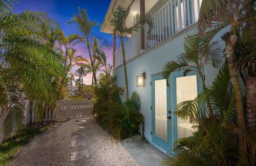 Longbeach Village Casa | Seven Palms Beach House