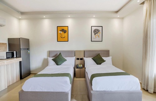 Sheikh Zayed City Hotel | Seven Stays Zayed