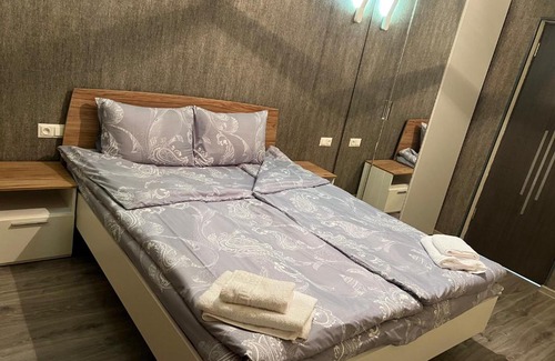 Dilijan Villa | SeventeenCottage