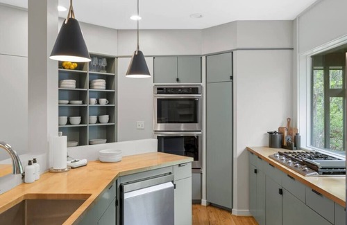 Saint Andrews Casa | Sewanee Woods Modern Luxe Escape