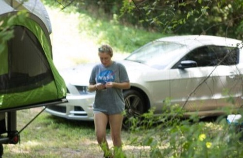 Gainesboro Alquiler De RV | Shaggy Bark Camping4. Una experiencia de camping más privada. La granja Walker de 75 acres