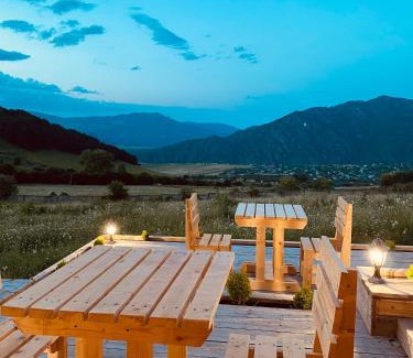 Odzun Hotel | Shahunts Resort