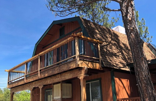 Rough and Ready Cabaña | Shangrila with view of wildlife pond above artist's studio in Rough and Ready