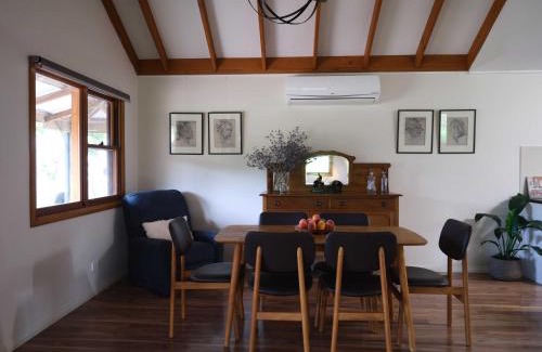 Bombira Villa | Shawwood Cottage