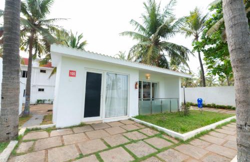 Covelong Beach Complejo | Shelter Beach Resort