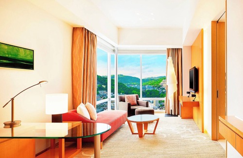 Hiroshima City Centre Hotel | Sheraton Grand Hiroshima Hotel