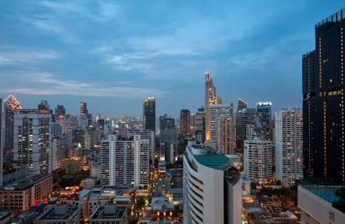 Bangkok Central Business District Hotel | Sheraton Grande Sukhumvit, a Luxury Collection Hotel, Bangkok