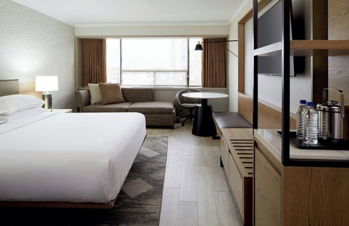 Dorval Hotel | Sheraton Montreal Airport Hotel