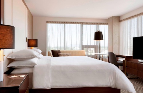 Les Maskoutains Regional County Municipality Hotel | Sheraton Saint-Hyacinthe Hotel