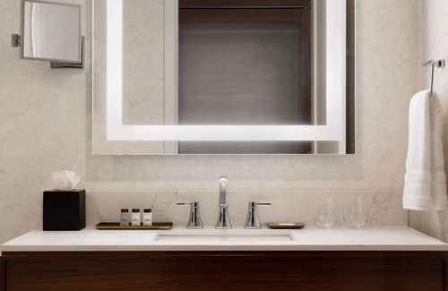 Les Maskoutains Regional County Municipality Hotel | Sheraton Saint-Hyacinthe Hotel