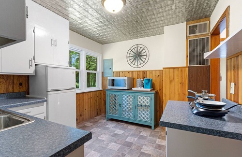 Idlewild Cabina | Sherwood Lighthouse Cabin - Near Boat Launch & State Park