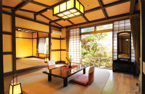 Izu Hotel | Shirakabe