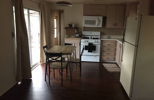 Wofford Heights Cabina | Retiro de Shirley Creek: un oasis de montaña