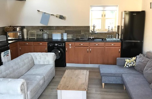 Amerton Casa | GRANJAS DE VACACIONES SHIRLEYWICH, ECOLÓGICAS Y PERROS AMIGABLES, PLAZAS 2-4, separadas