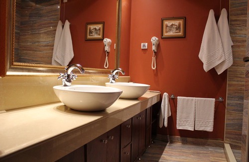 Shiroka Luka Hotel | Shiroka Laka Hotel