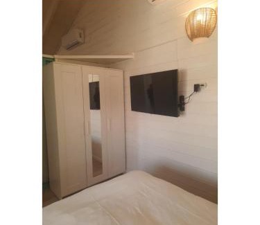 Tzofar Cabina | Shkutai Hottub Arava