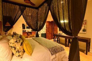 Victoria Falls Cabina | Shongwe Lookout