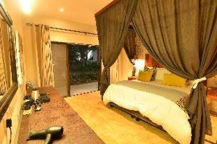 Victoria Falls Cabina | Shongwe Lookout