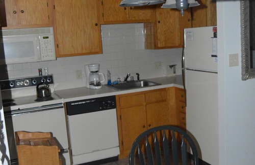 Snowshoe Condominio | Silver Creek 1707 - Condominio de 2 habitaciones, A / C, Sin cargo por limpieza, Piscina e hidromasaje