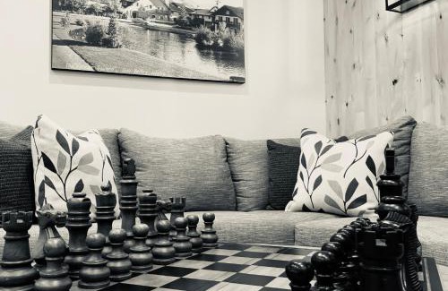 Bellevue Hotel | Silver Creek Hotel