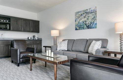 Bellevue Hotel | Silver Creek Hotel