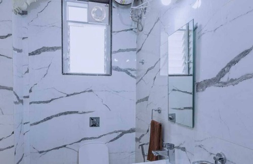 Bhilar Hotel | Silver Galaxy By Joy Suites