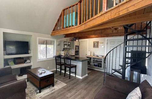 Medical Lake Cabina | Silver Lake Waterfront Cabin “No Cleaning Fees”