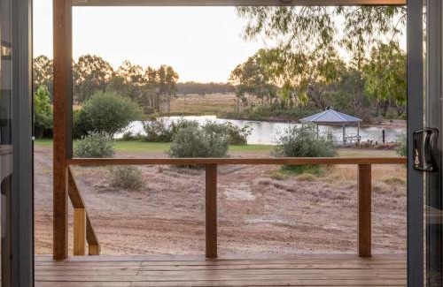 Metricup Cabina | SilverSprings Spa Retreat Pet Friendly Cottages and Glampings