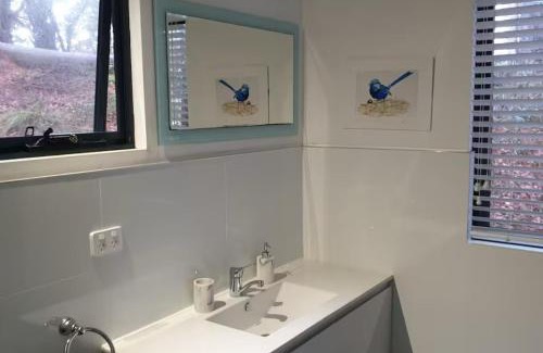 Metricup Cabina | SilverSprings Spa Retreat Pet Friendly Cottages and Glampings