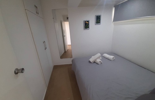 Safra Complejo | Silvia's 1 BR beachfront apartment / 24 h electricity