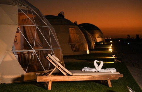 Umm al Quwain Alquiler De RV | Siniya Island Leisure Campground in Umm Al Quwain